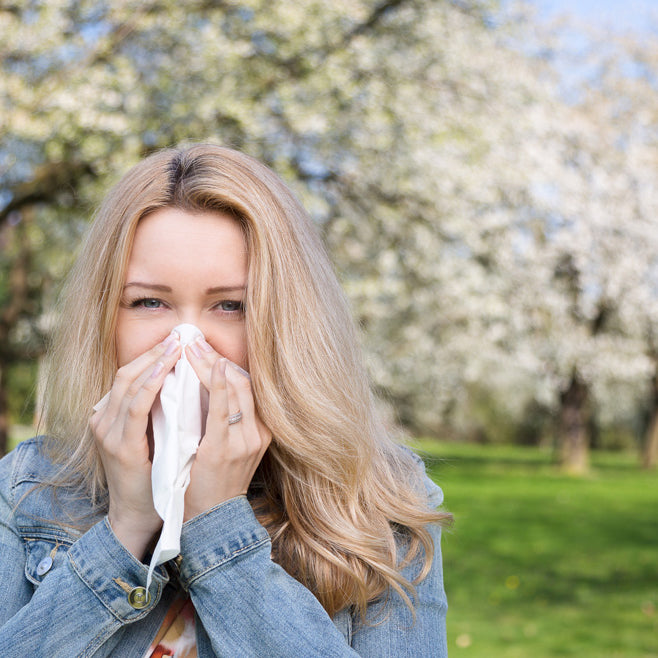 Navigating Allergies in the Summer: Symptoms and Treatment Options